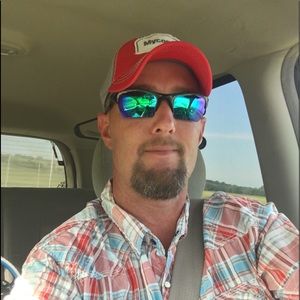 Meet your Posher, Chris